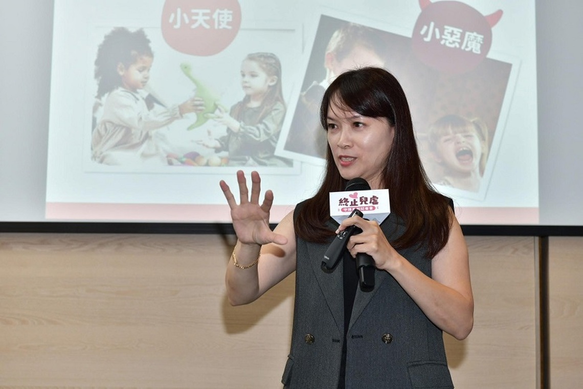 暑假不低頭!親子專家王晴老師:「滑」出好關係,爸媽是關鍵!