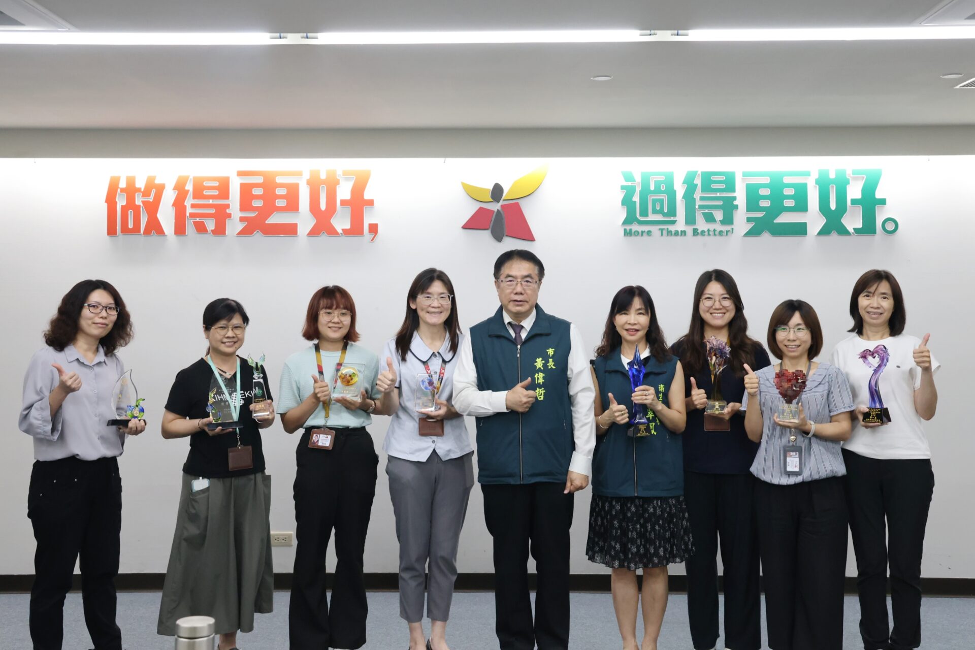 臺南衛生局中央考評奪9項六都第一 榮耀與市民共享!