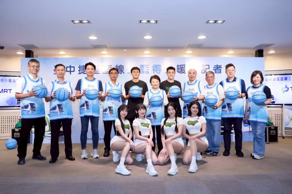 ▲市府特別規劃6月26日開工當天在市政府站舉行盛大儀式,並宣布當天捷運綠線全線免費搭乘。(記者林明佑翻攝)