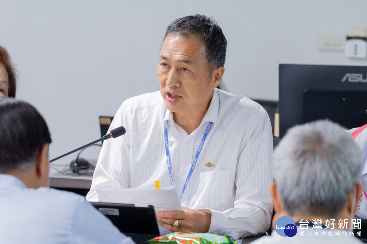 經發局張局長補充。