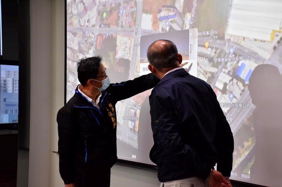 中市府攜手「鐿鈦科技」導入低碳製程　加速在地產業淨零轉型