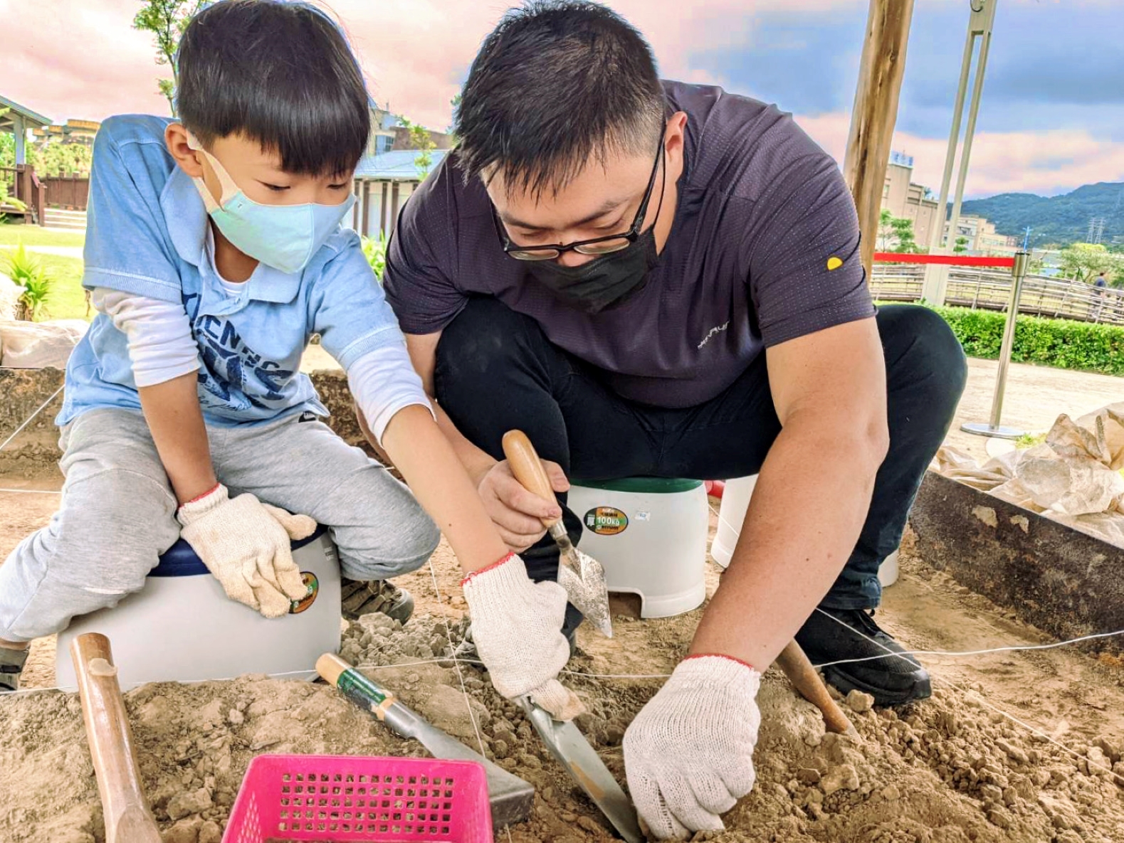 十三行博物館免費暑期營隊　親子探險隊深入考古現場