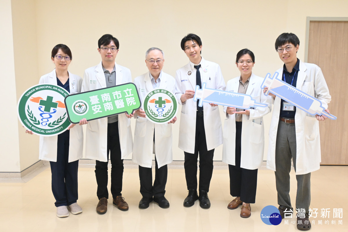 家醫科醫師們提醒，高風險族群別忘了施打第二劑JN.1新冠疫苗，守護自身與家人健康