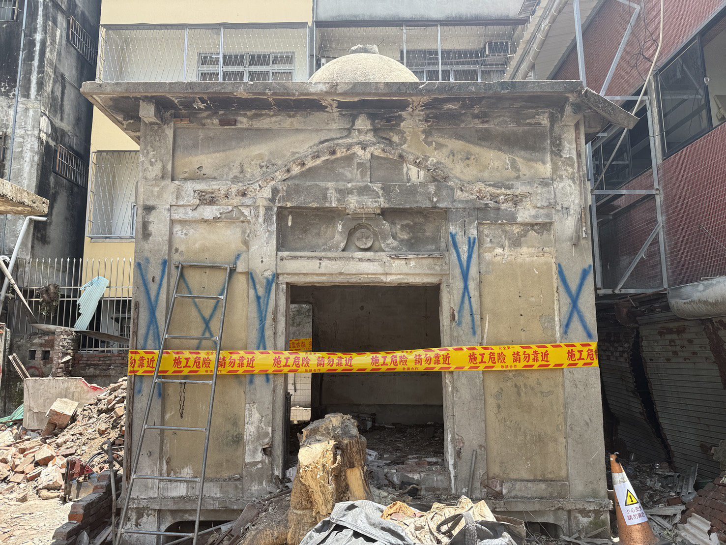 中區自由路民宅發現疑似文資建物　文化局啟動暫定古蹟程序、圍設保護範圍
