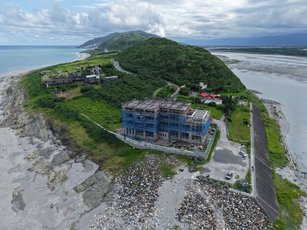 網傳花蓮溪口濕地開發 鄧子榆:依法嚴格把關 242 網傳花蓮溪口濕地開發 鄧子榆:依法嚴格把關 241