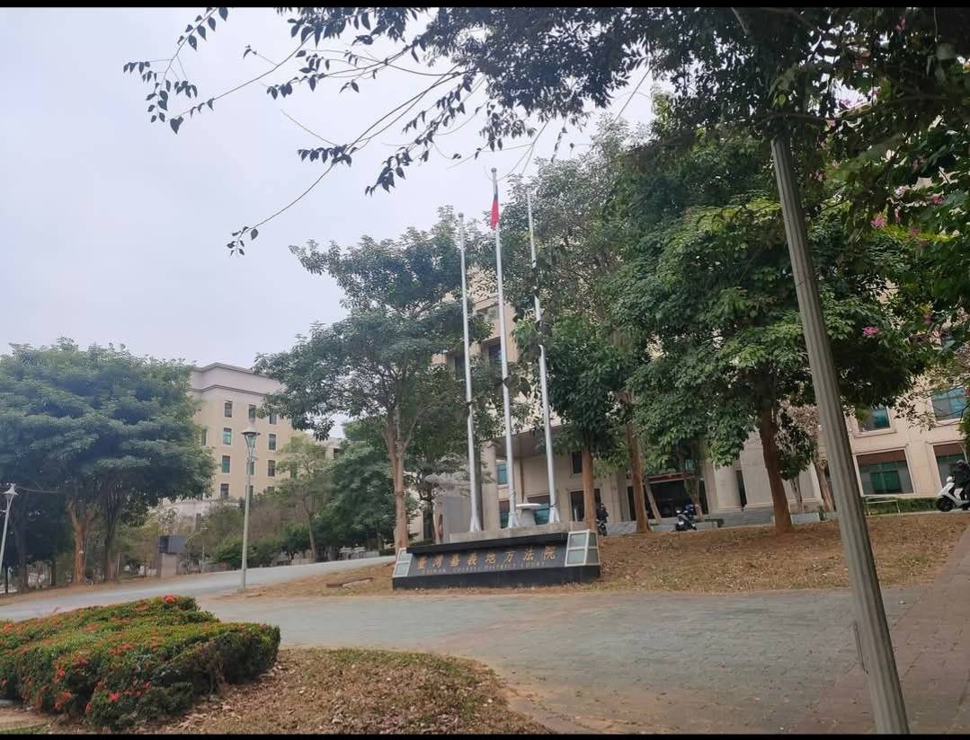 本起車禍肇責追究及民事賠償訴訟由嘉義地方法院審理。(家屬提供)