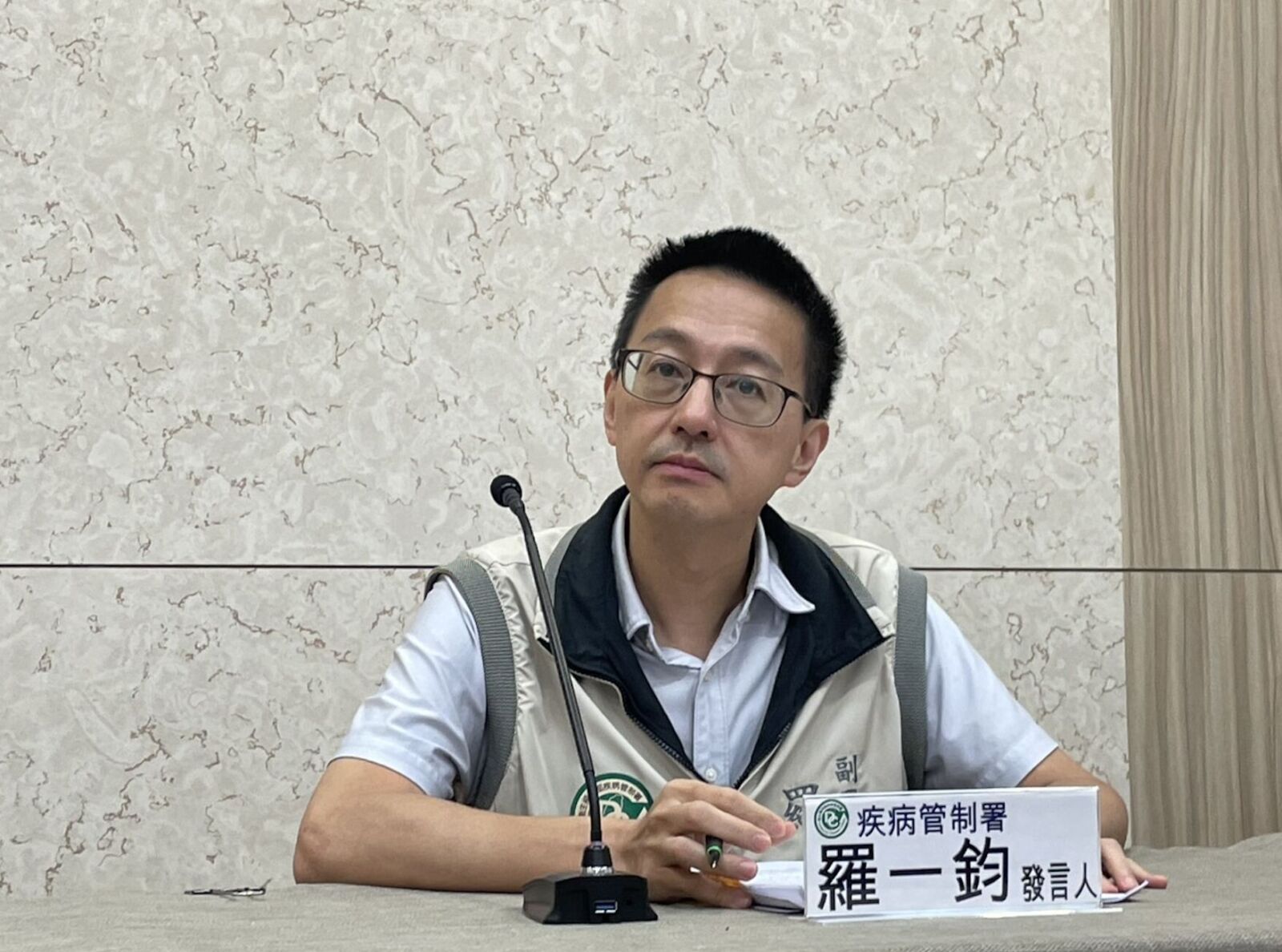 新冠還沒完!上週39死創新高 羅一鈞:8/2才有望脫離流行期 226 新冠還沒完!上週39死創新高 羅一鈞:8/2才有望脫離流行期 225