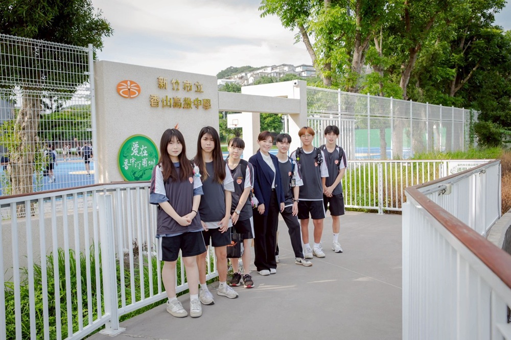 香山高中通學步道完成 高虹安透露背後是一段暖心故事 214 cnews204250624a11