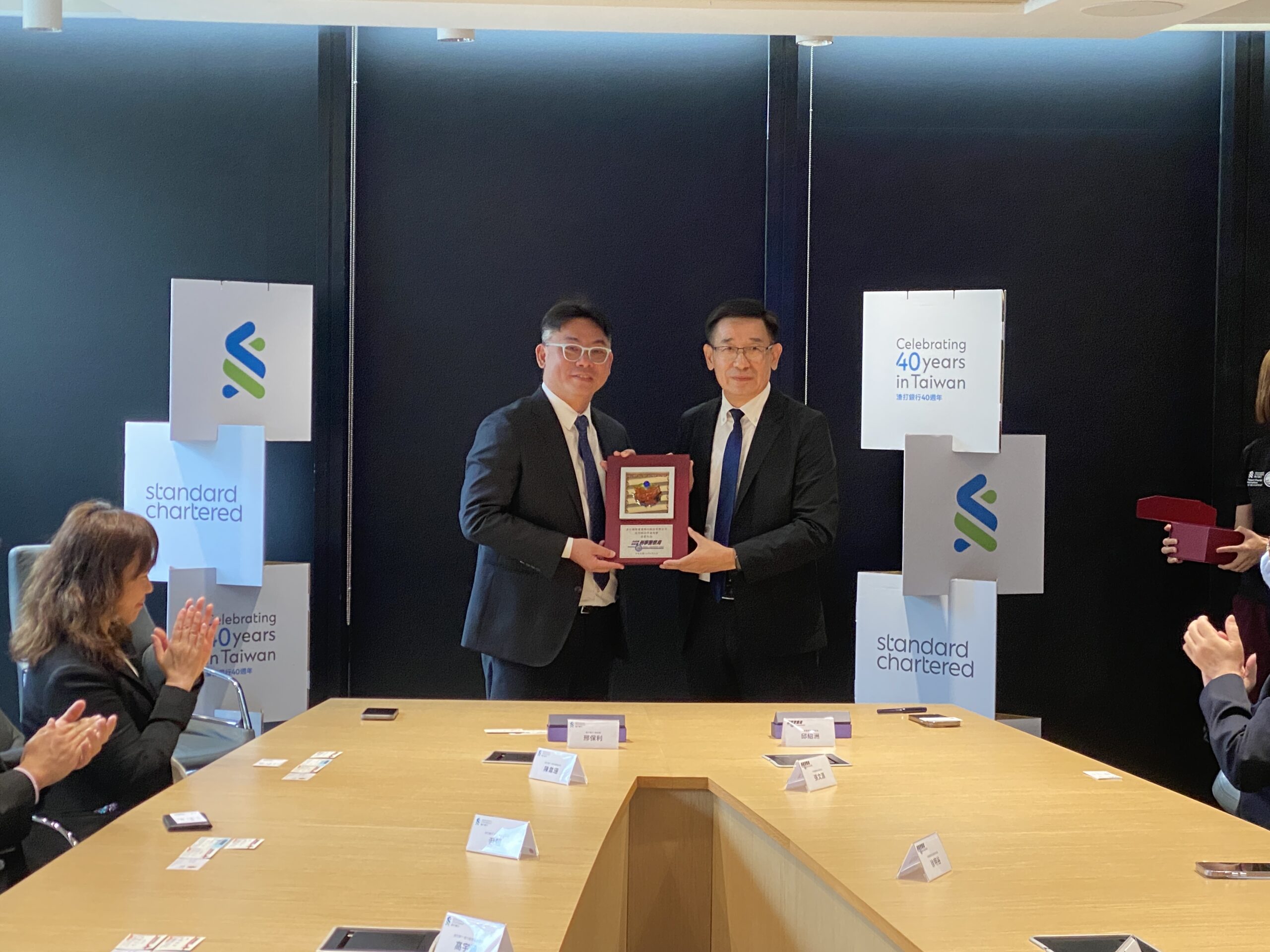 刑事局攜手渣打銀行 打擊詐騙犯罪 C69472B4 D805 4884 867F 357E2DBC1408 1 scaled