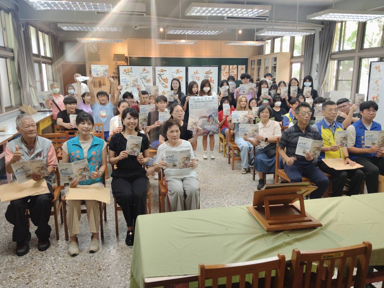 黃明賢紀念展傳承花鳥畫精神,北門高中教育成果亮眼