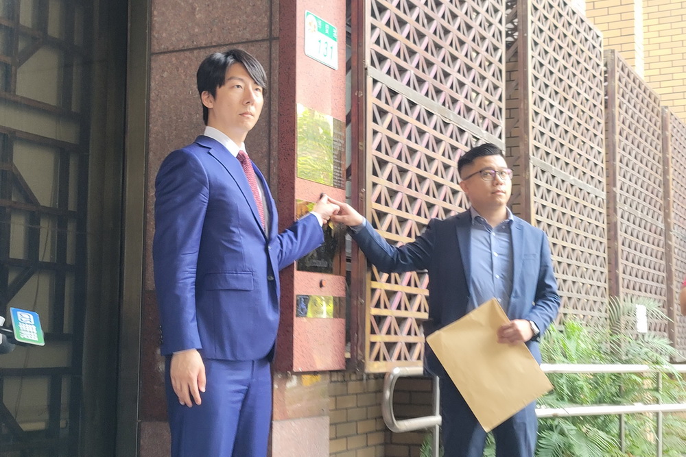 反罷免費茶會涉行賄 民進黨告發台東立委黃建賓 244 反罷免費茶會涉行賄 民進黨告發台東立委黃建賓 243