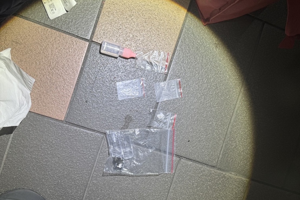 違規停機車遇警逃 蛇行撞倒老騎士被逮身藏3毒品 224 cnews204250625a12