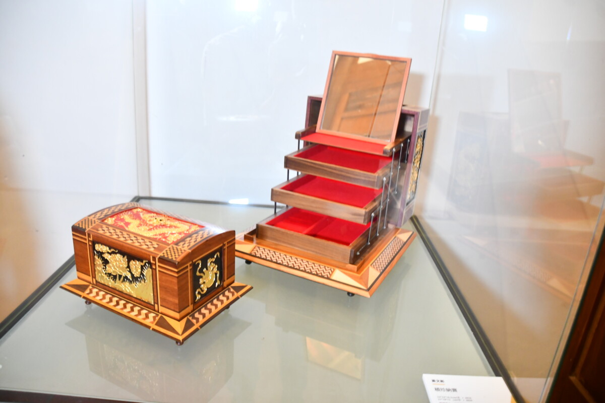 963c893530a145c8acaee042d2a4f2e3