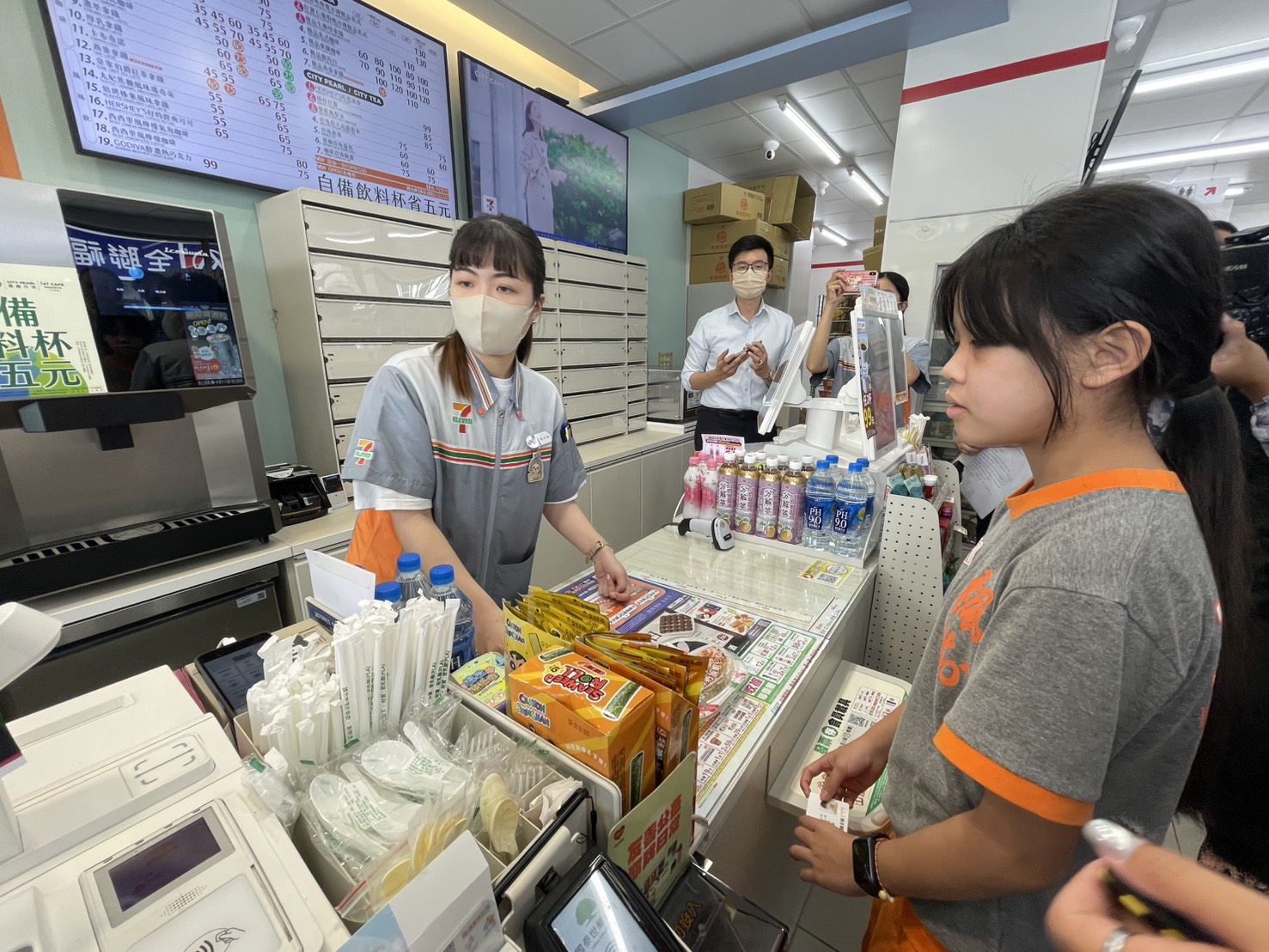 桃園愛心午餐升級數位化 持學生證超商領餐溫暖不斷線 S 339451934 0