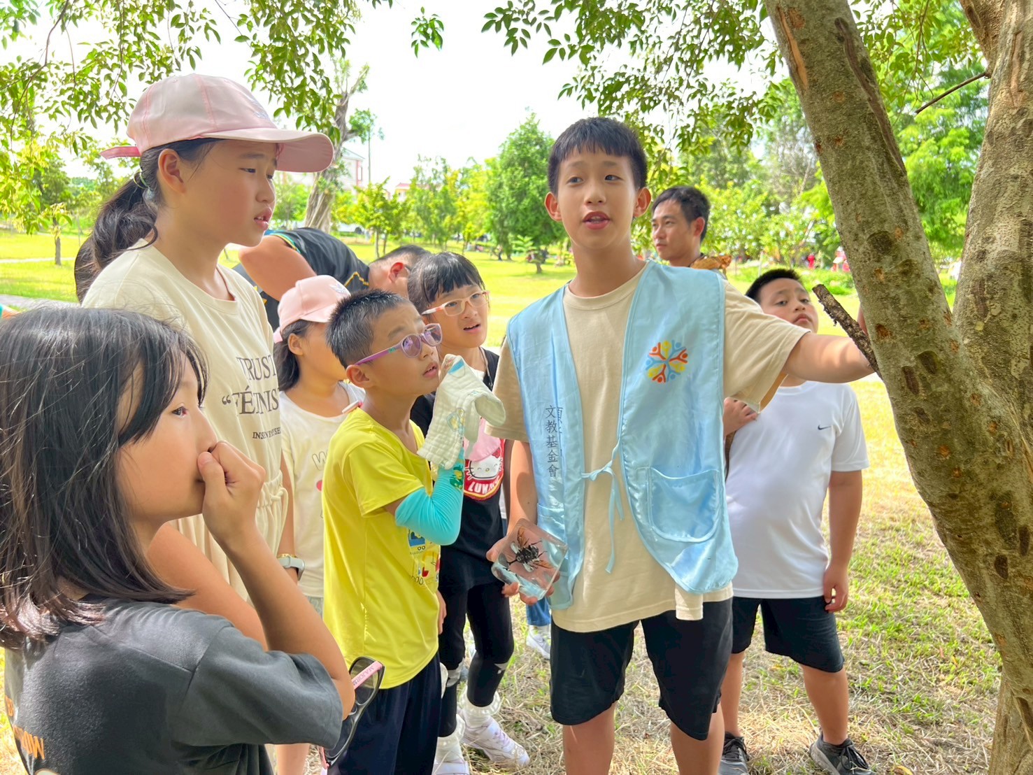 走出教室學自然 頂新農村課輔班結合親子活動推動環境教育 - https://www.watchmedia01.com