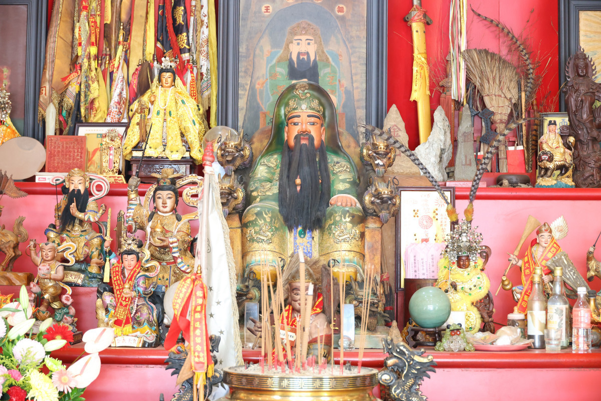 金山虛空聖寶殿主神無極天王