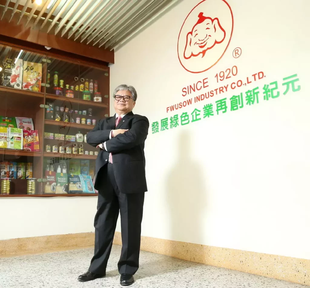 福壽實業董事長獨照。