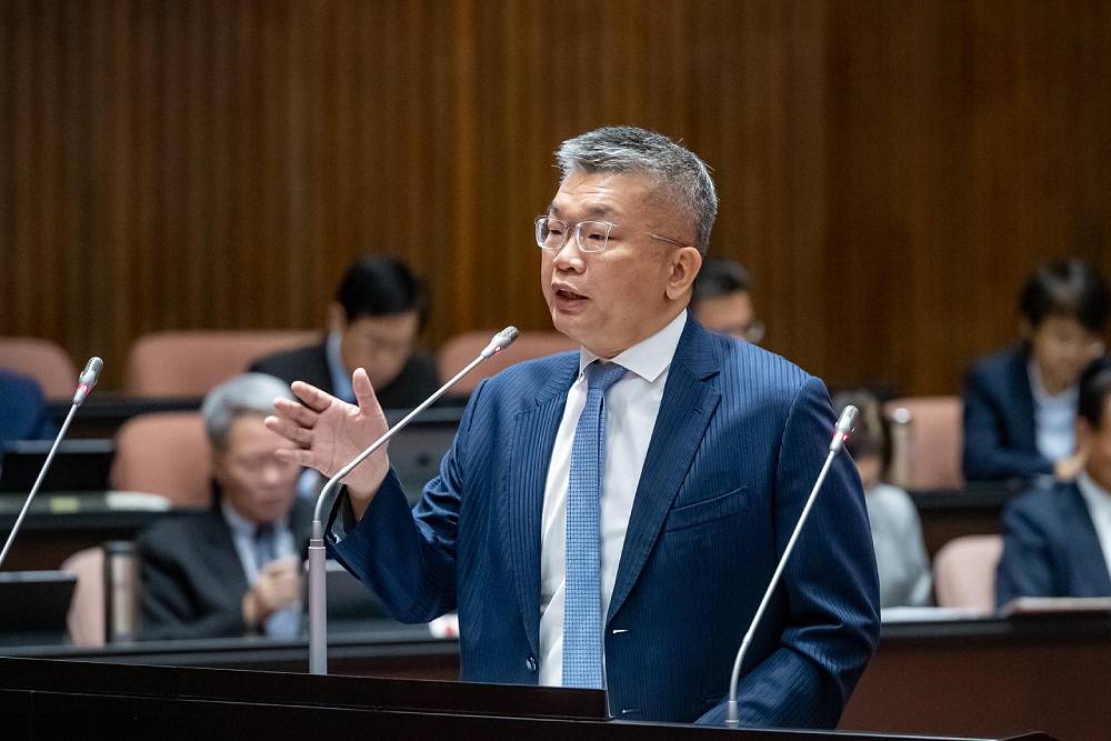 國民黨台中黨部34人偽造罷免名冊遭訴 何欣純、蔡其昌齊發聲 242 國民黨台中黨部34人偽造罷免名冊遭訴 何欣純、蔡其昌齊發聲 241