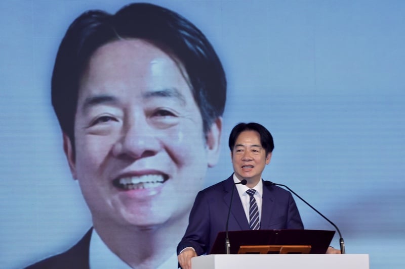民進黨28日舉行全代會，黨主席賴清德致詞時表示，公民自主發起大罷免，民進黨必須與公民同行，一起承擔守護國家的責任。中央社