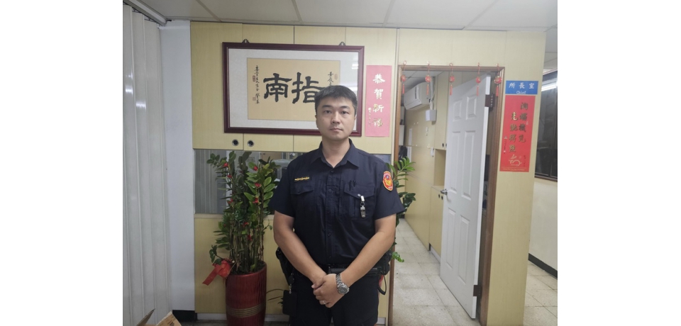 台北市政府文一警協助處理故障車 即刻救援守護道路安全