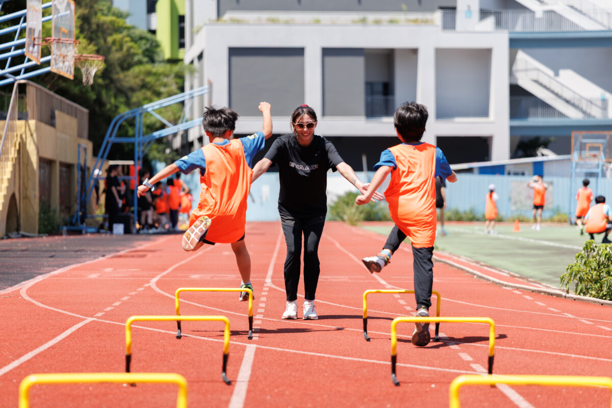 Dcadb883cf3024da8c06eec18692f68b