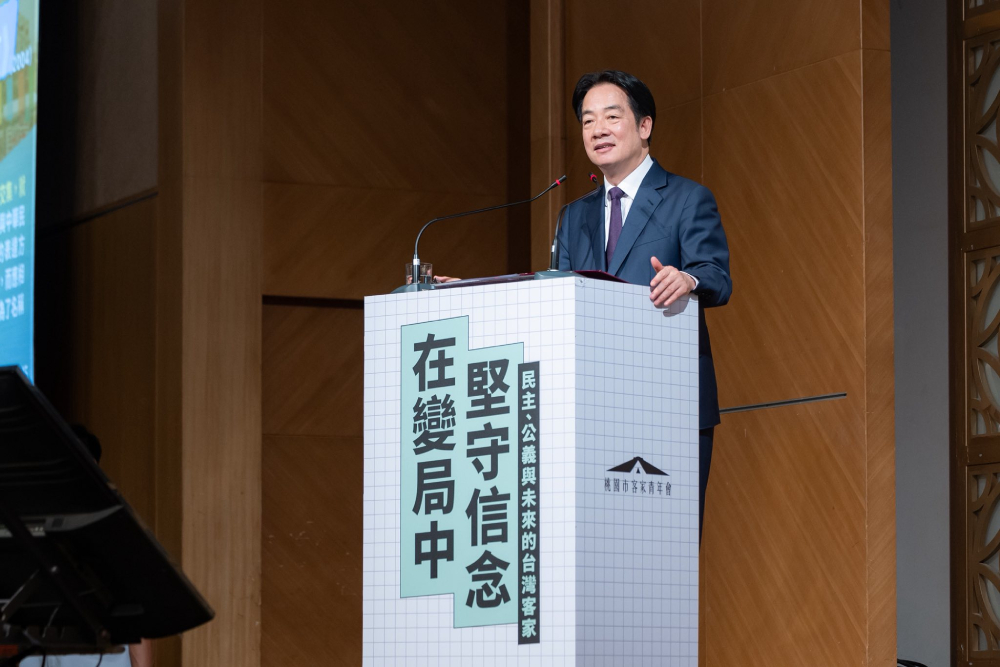 【張亞中專欄】誰的憲政?誰的公民運動? 270 【張亞中專欄】誰的憲政?誰的公民運動? 269