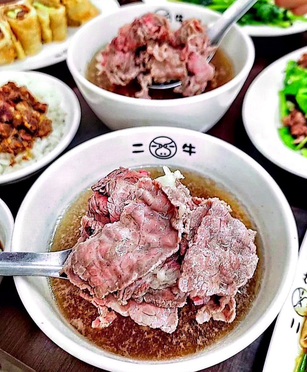 台南安平「二牛牛肉湯」 恆溫分解室確保鮮味無損 完美呈現牛肉湯本質 5 ▲二牛牛肉湯堅持以新鮮安全的牛肉呈現府城牛肉湯本質。(圖/二牛牛肉湯提供)
