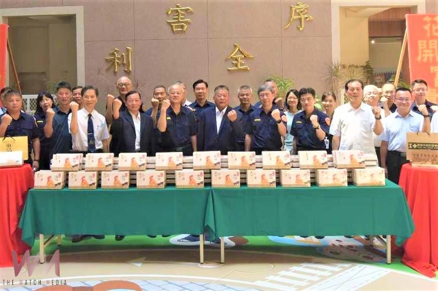 感念打擊犯罪有成 企業贈滴雞精為嘉警加油打氣 - https://www.watchmedia01.com