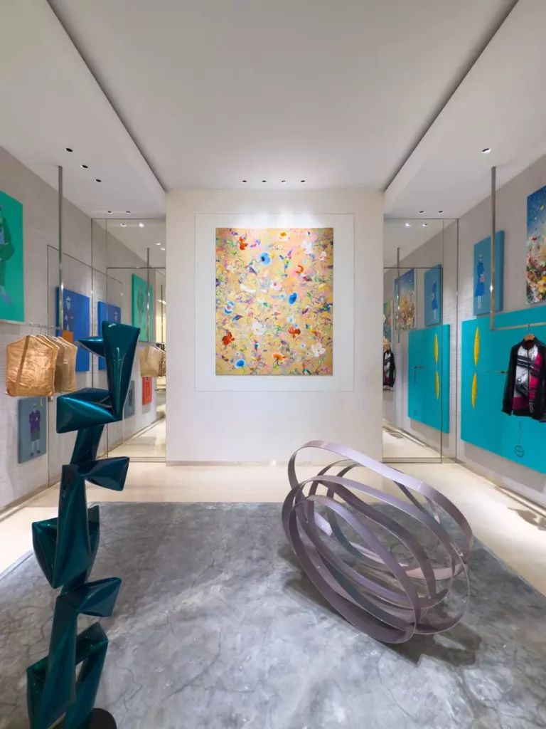 瑞士藝術家Thierry Feuz（西瑞・菲茲）《微風》（Silent Winds）如風拂面，虛實交錯間一場無聲直擊靈魂深處的引爆。