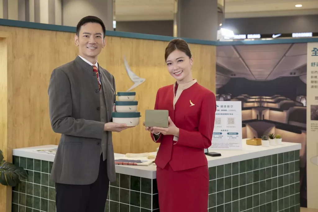 國泰航空於7月1日至14日於Mitsui Shopping Park LaLaport南港打造沉浸式飛行體驗,完成所有關卡即可獲得國泰航空品牌旅行好禮。