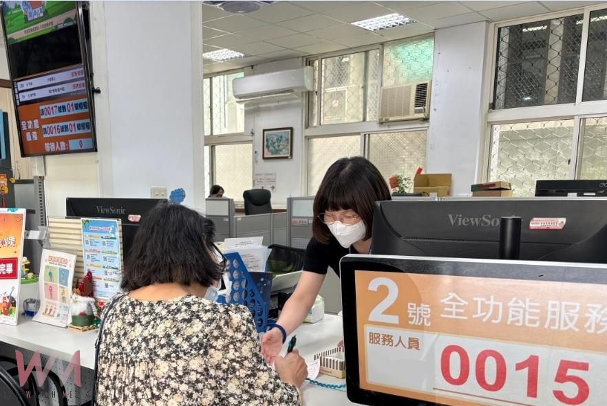超暖心 中市地稅局主動協助身障家庭追溯免牌照稅 - https://www.watchmedia01.com