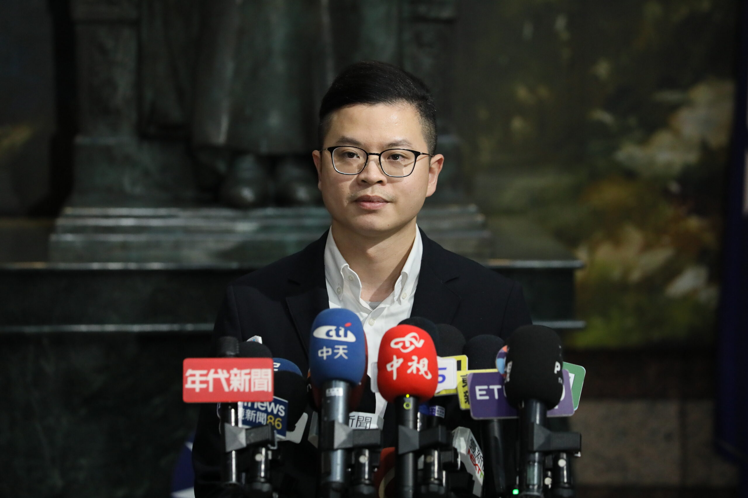 賴清德團結國家十講 凌濤提醒國人小心:不從就是雜質 S 22405196 scaled
