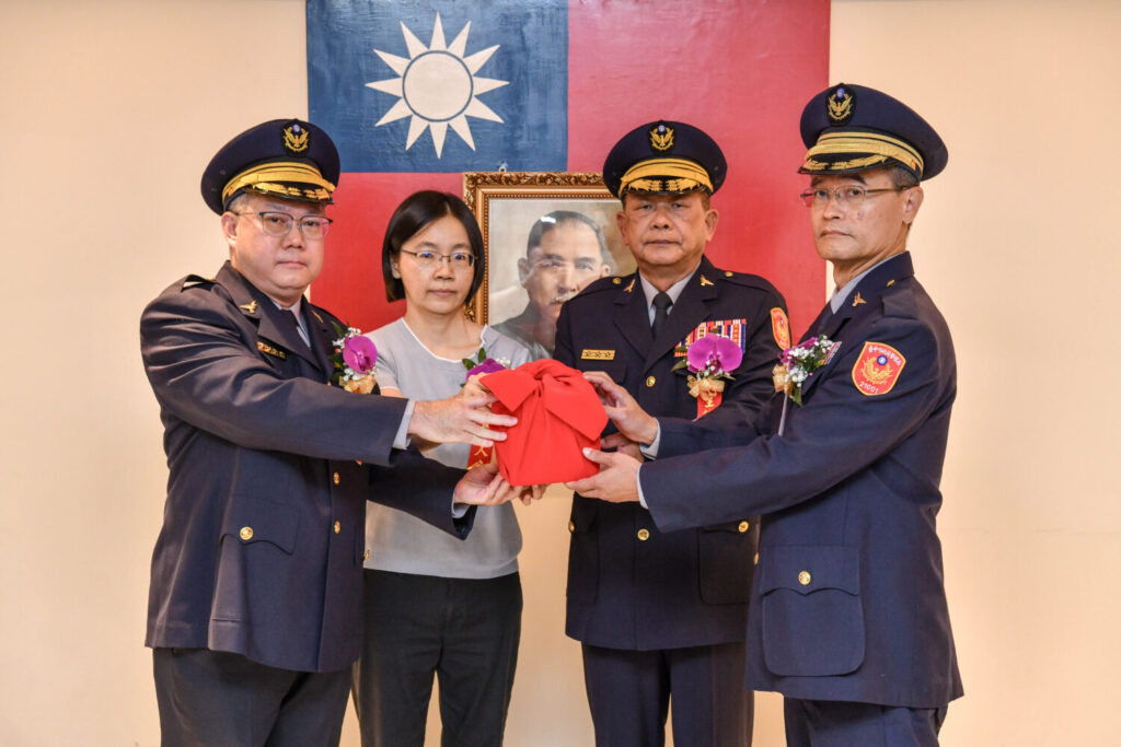 臺中捷警隊長交接！「洪坤寶接任新帥」