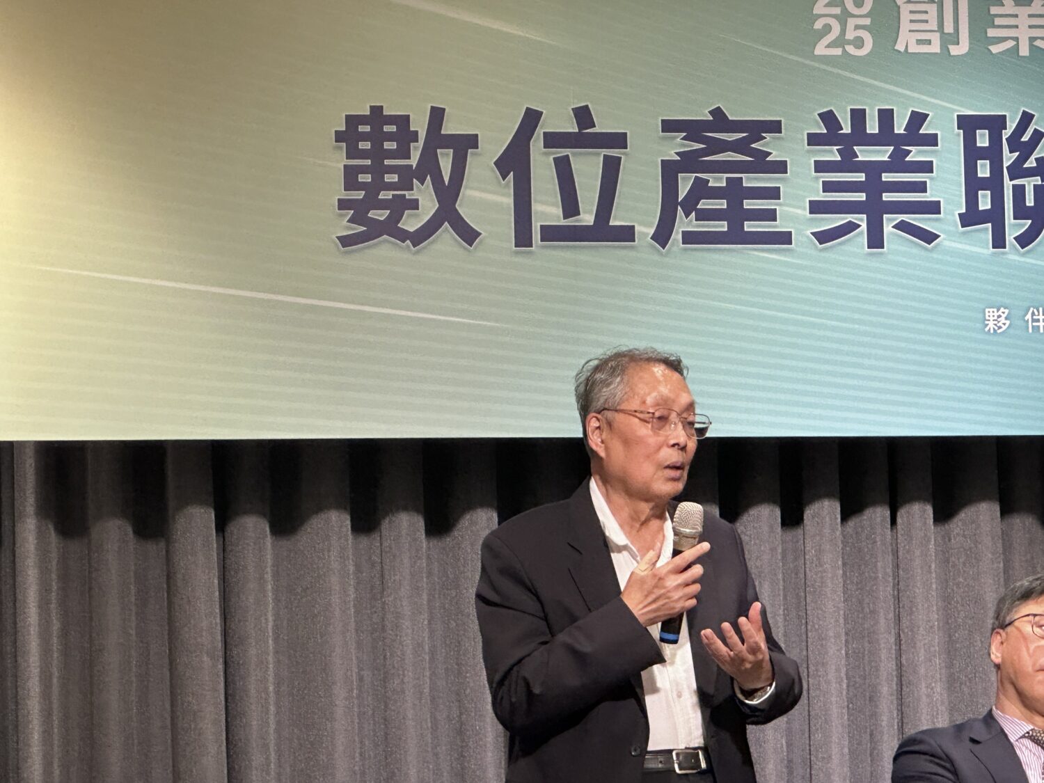創業投資委員會施振榮名譽會長。(圖/記者林照東攝)