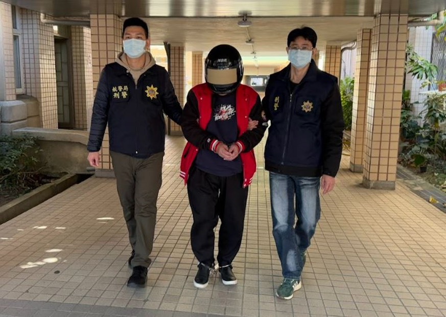 60歲男藏毒返台遭緝 航空警查獲4.3公斤海洛因市值逾4千萬 - https://www.watchmedia01.com