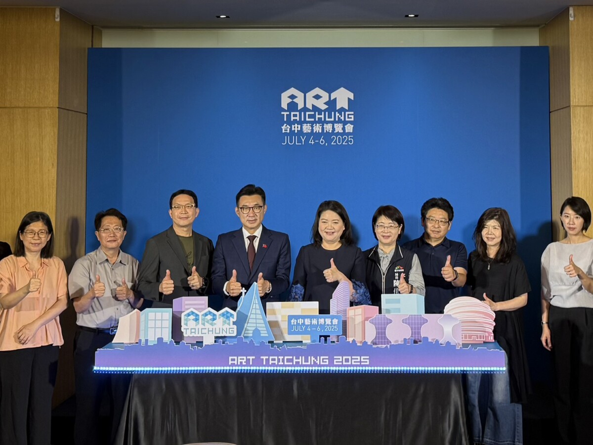 ▲「ART_TAICHUNG_2025台中藝術博覽會」於台中日月千禧酒店8至11樓盛大登場。(圖/記者顏淑娟攝)