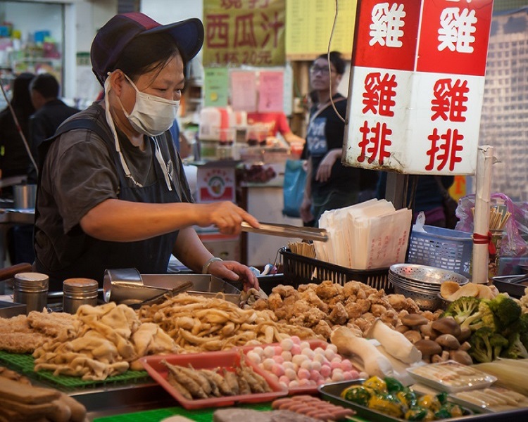 炸物、鹹酥雞「這樣吃」減少油脂吸收！營養師認證  先吃地瓜竟是之一