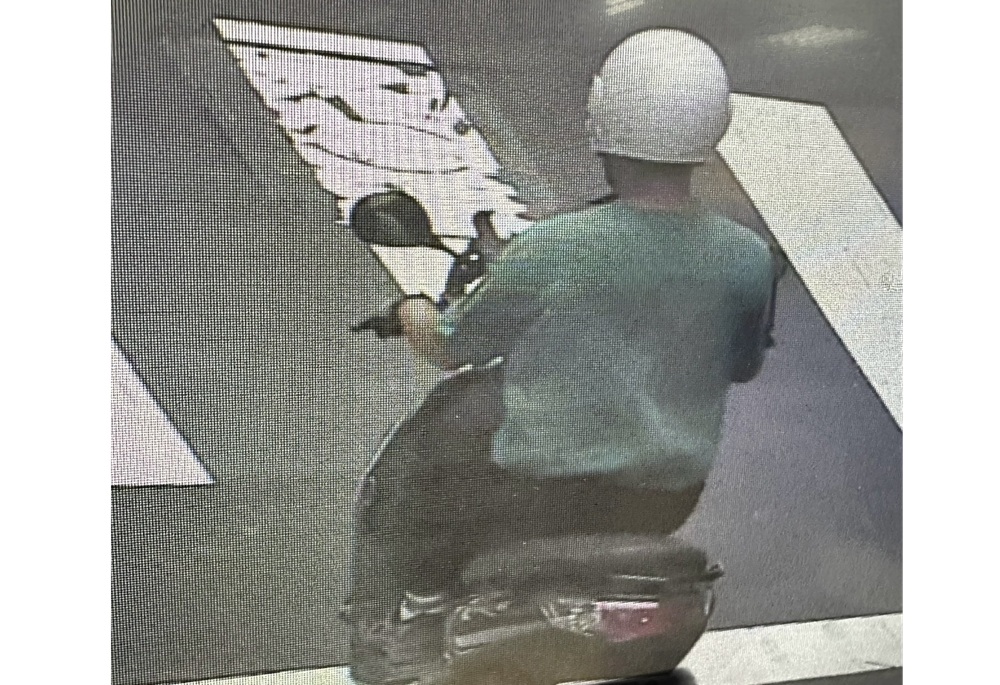 偷車賊囂張逛大賣場 悠哉散步下一秒被制伏 222 248250703a09