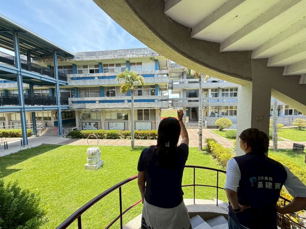 黃建賓爭取台東老舊校舍改善經費 要求國教署優先補助 226 黃建賓爭取台東老舊校舍改善經費 要求國教署優先補助 225