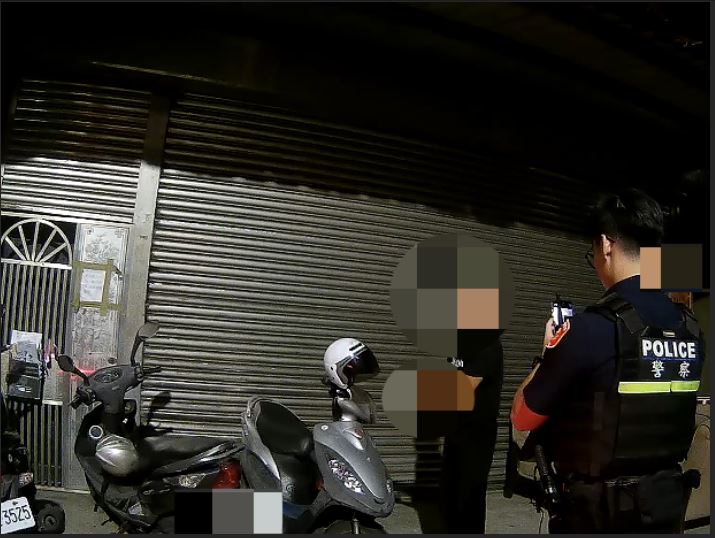 桃園男趁鑰匙未拔竊車 警實習生首日出勤直擊逮人 3 0