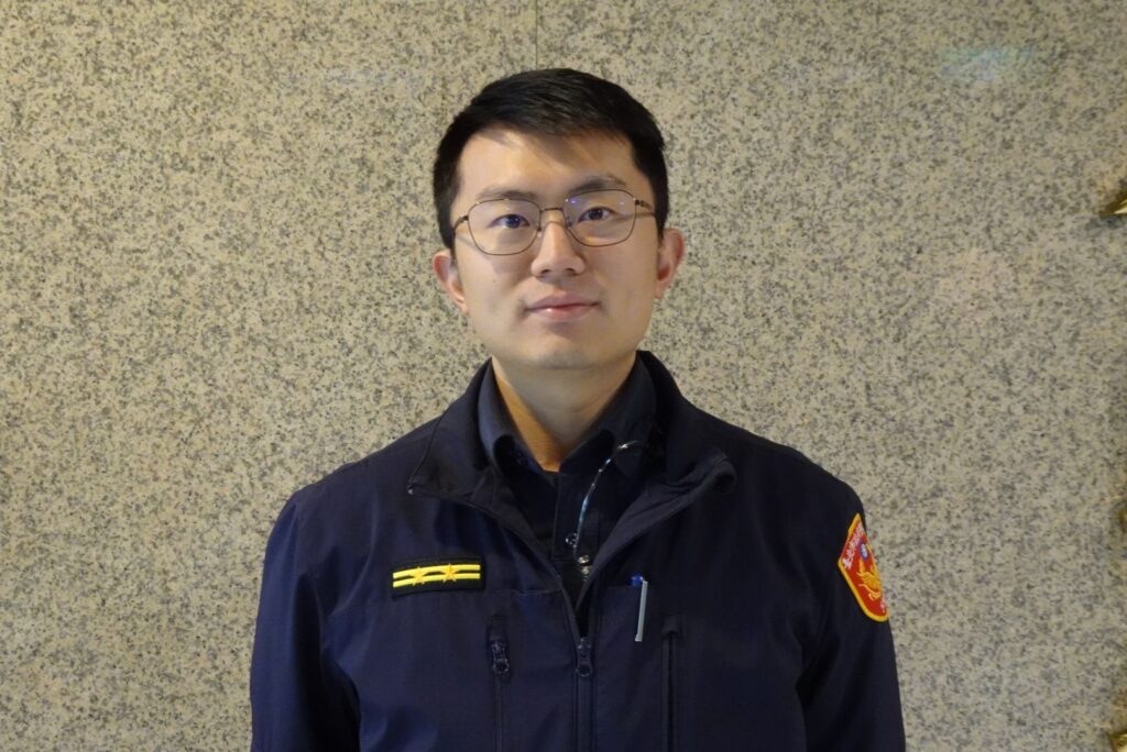 游手好閒男偷拿路邊鮮蚵蛤蜊變賣 中正一警調電眼查緝海鮮賊到案 4 1751763676634