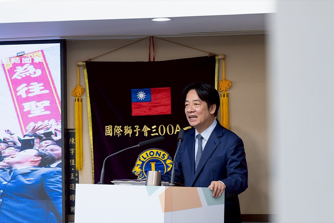 總統賴清德近日分別針對國家、團結、憲政體制、國防、外交、兩岸、民主、和平、繁榮、均衡台灣等10個主題，進行「團結國家十講」。照片為賴清德於1日晚間進行第四講「國防」。（圖／資料照片，圖源：總統府Flickr）
