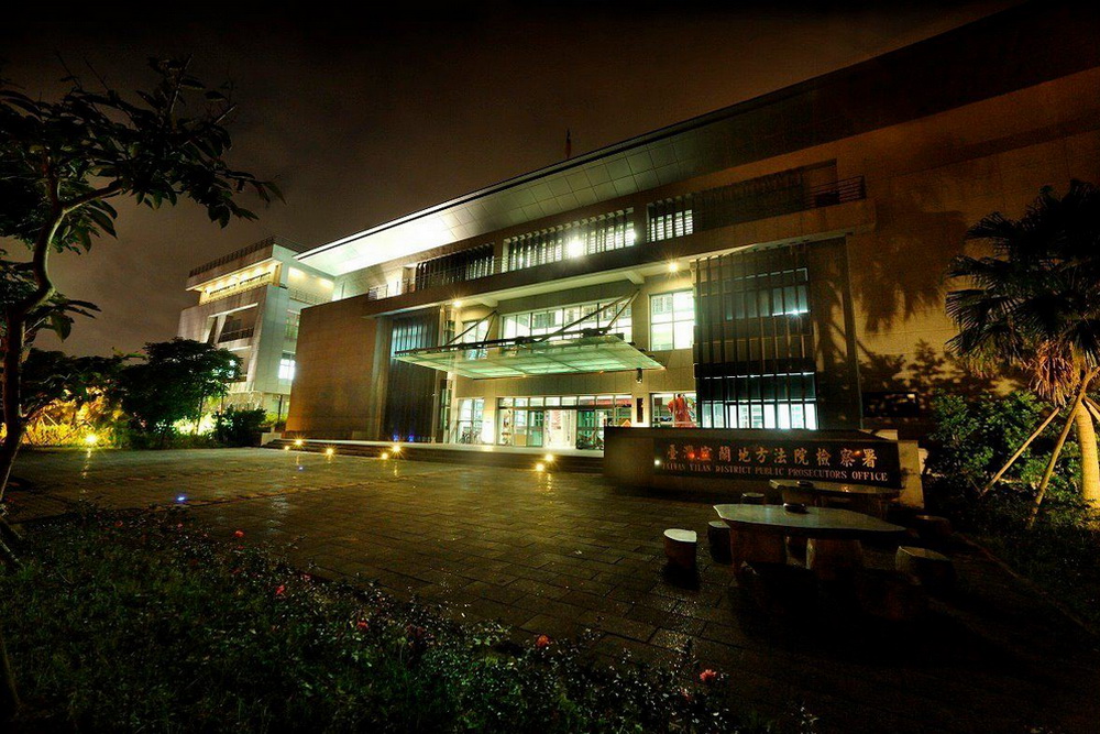 綠博園區電動小火車翻覆撞死人　業者、司機過失致死起訴 237