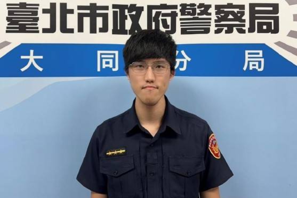 百歲翁徒步9公里忘返家  熱心警關懷通知家屬助返家