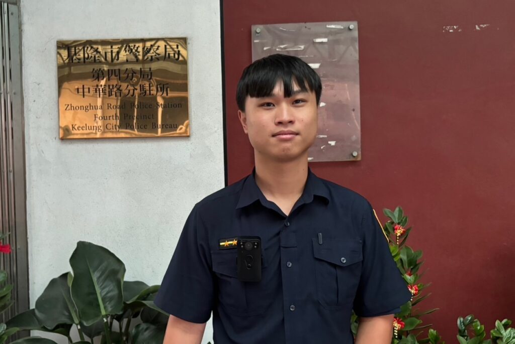 民宅火警幸無人傷亡 基警迅速管制疏導 2 黃勤恩