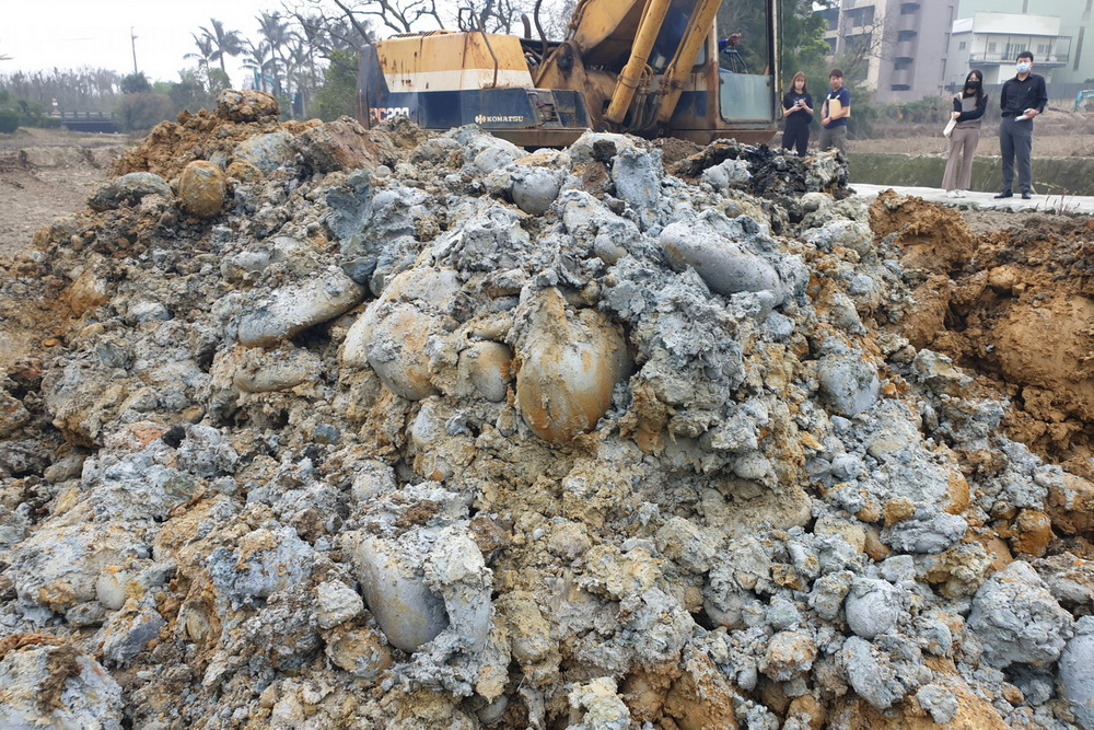 假租地真掏空回填廢棄物 桃檢起訴11人4公司 沒收8億不法所得 236 假租地真掏空回填廢棄物 桃檢起訴11人4公司 沒收8億不法所得 235