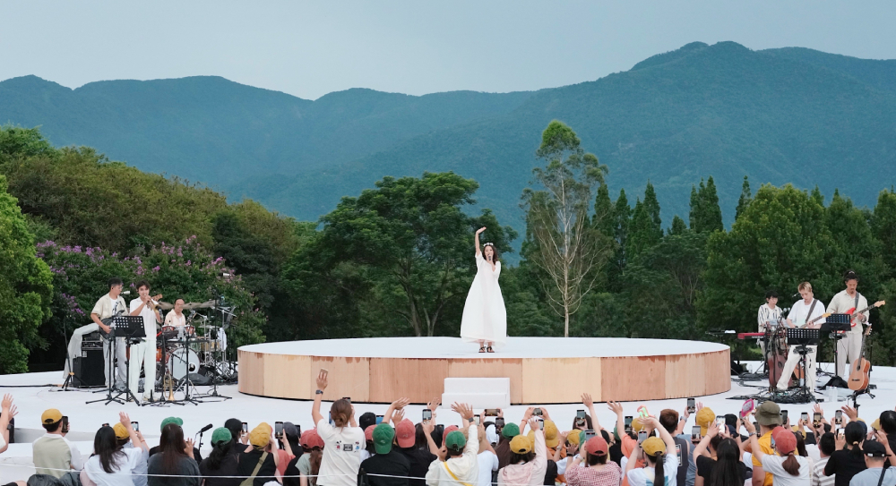 「田調」壓軸場趕上末日預言 田馥甄感謝粉絲相伴:沒有愛才是世界末日 218 cnews246250708a01