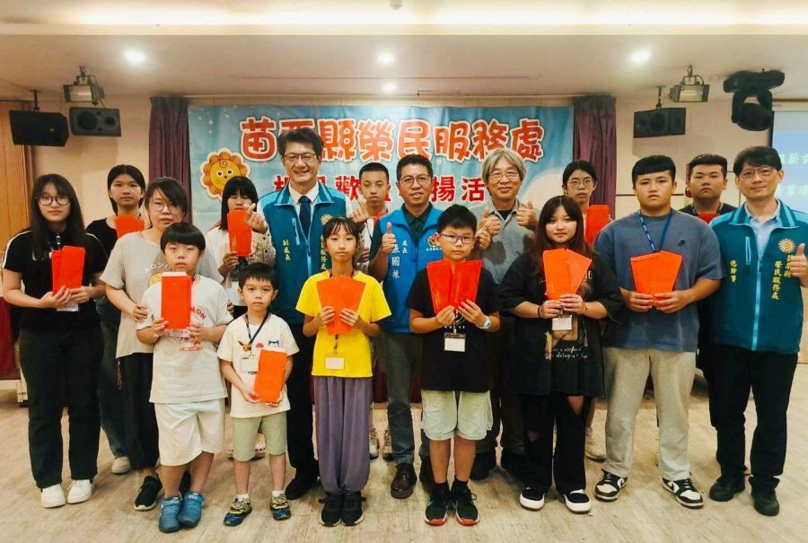 苗栗榮服處向學子女相見歡 感謝認養人關懷照顧