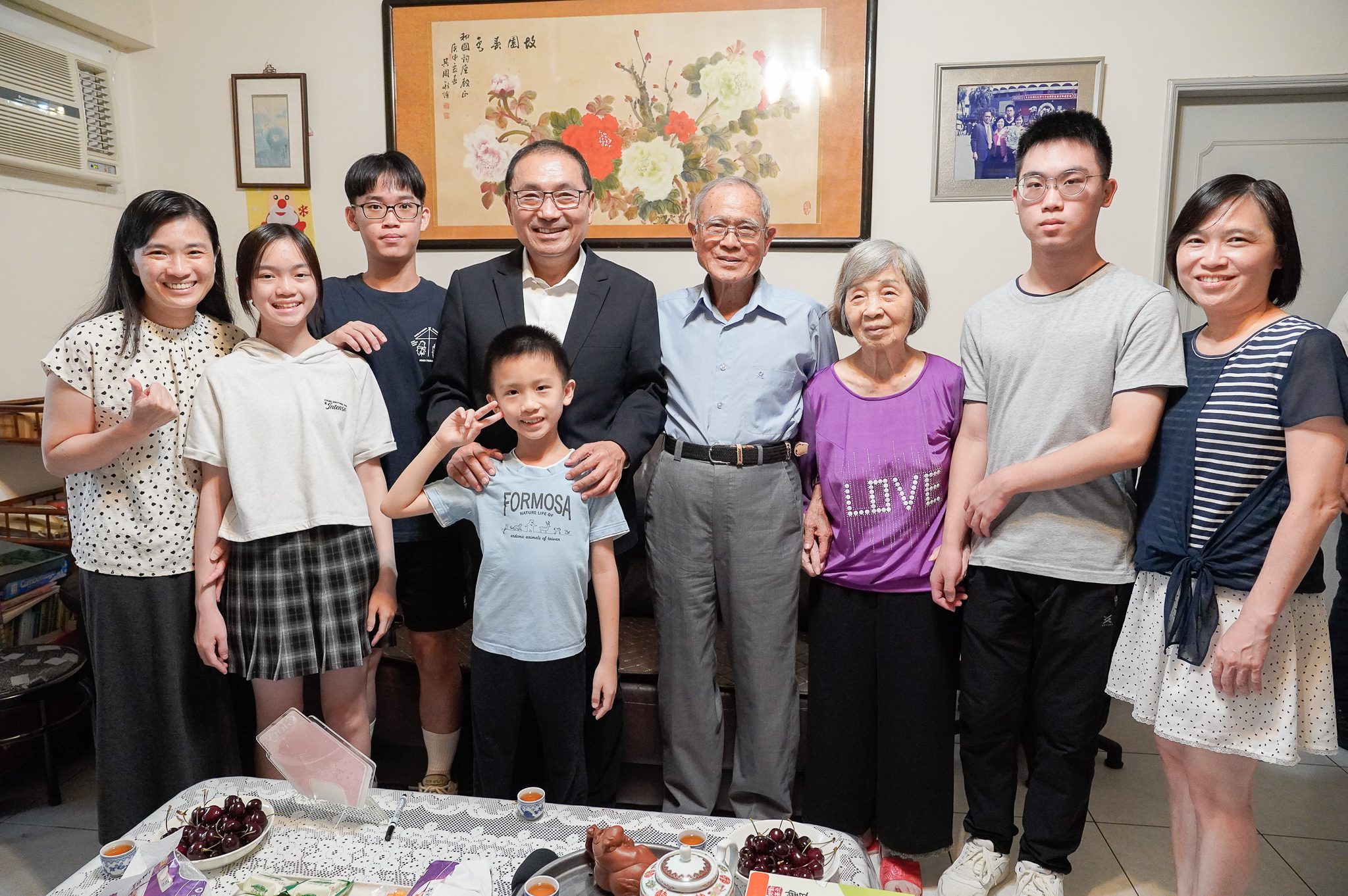 新北模範父親代表陳和國　保家衛國曾獲勳章　侯友宜親往道賀