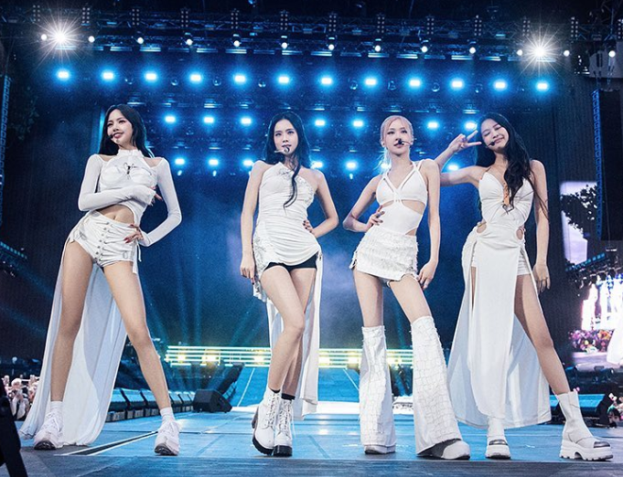 BLACKPINK睽違兩年展開全新世界巡演,本月5日在高陽綜合運動場演出。 圖:翻攝自BLACKPINK IG